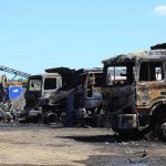 Encapuchados queman cinco camiones en aserradero de Río Negro en Los Lagos